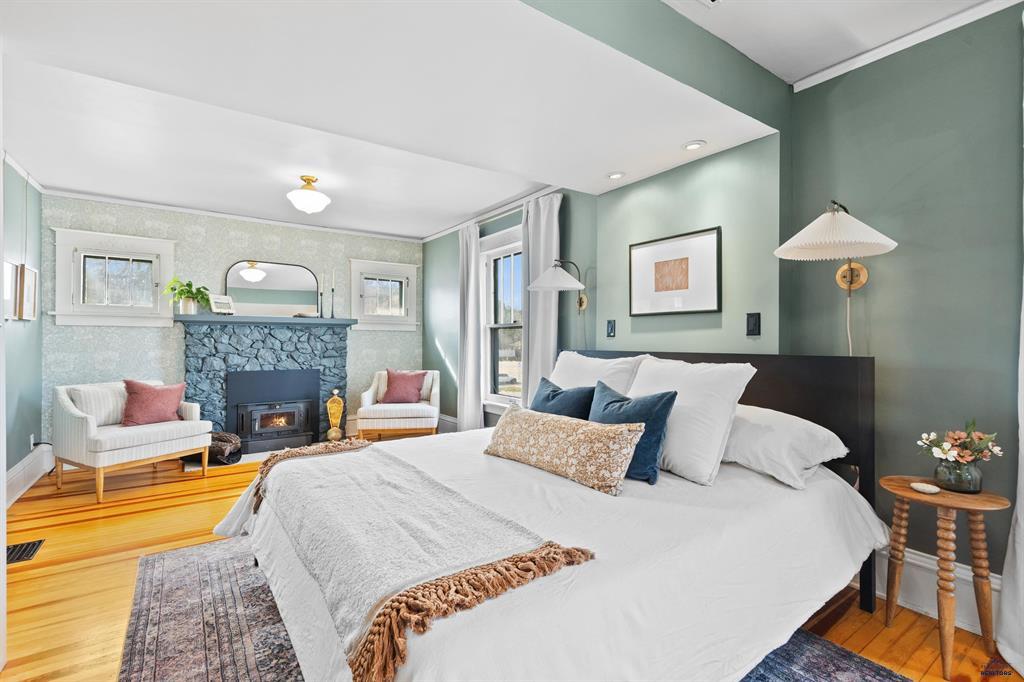 Rapid City, South Dakota, 57701, United States, 6 Bedrooms Bedrooms, ,3 BathroomsBathrooms,Residential,For Sale,1979556