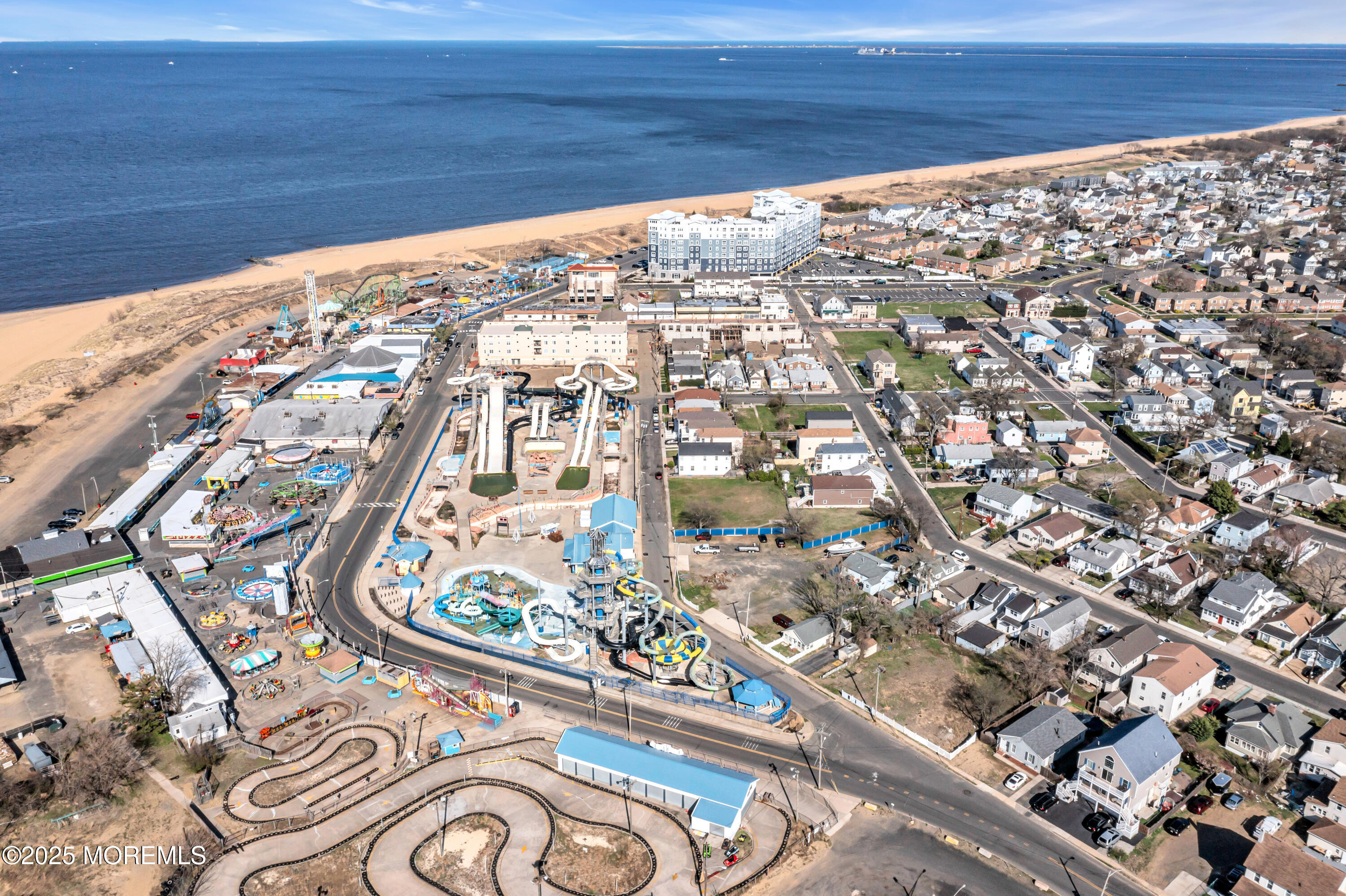 Keansburg, New Jersey, 07734, United States, 4 Bedrooms Bedrooms, ,4 BathroomsBathrooms,Residential,For Sale,1942734