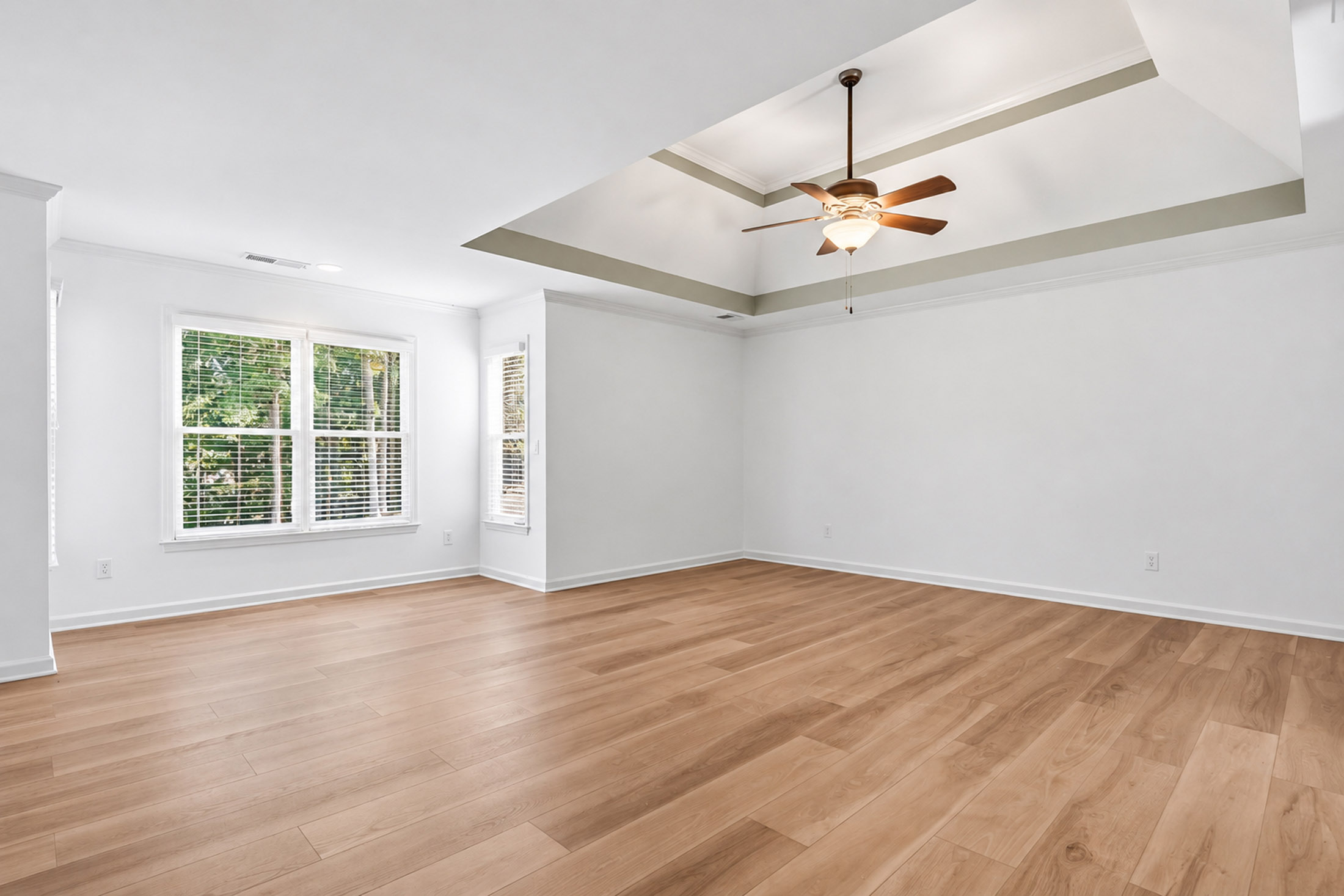  Beautifully Appointed Home in Sought-After Woodmont - 物件實景