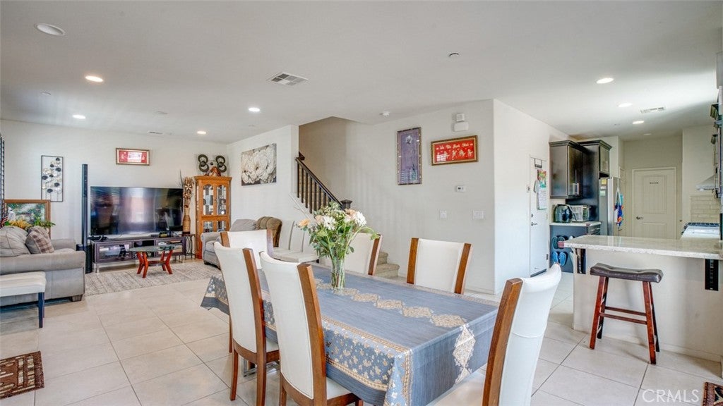 Santa Ana, California, 92703, United States, 4 Bedrooms Bedrooms, ,3 BathroomsBathrooms,Residential,For Sale,1793087