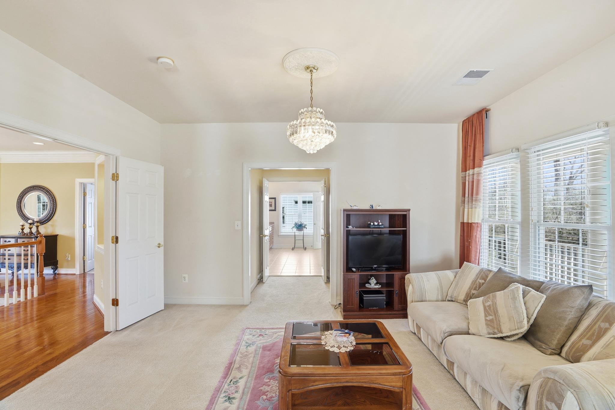  8033 Tysons Oaks Court, Gainesville, VA, 20155 - 物件實景