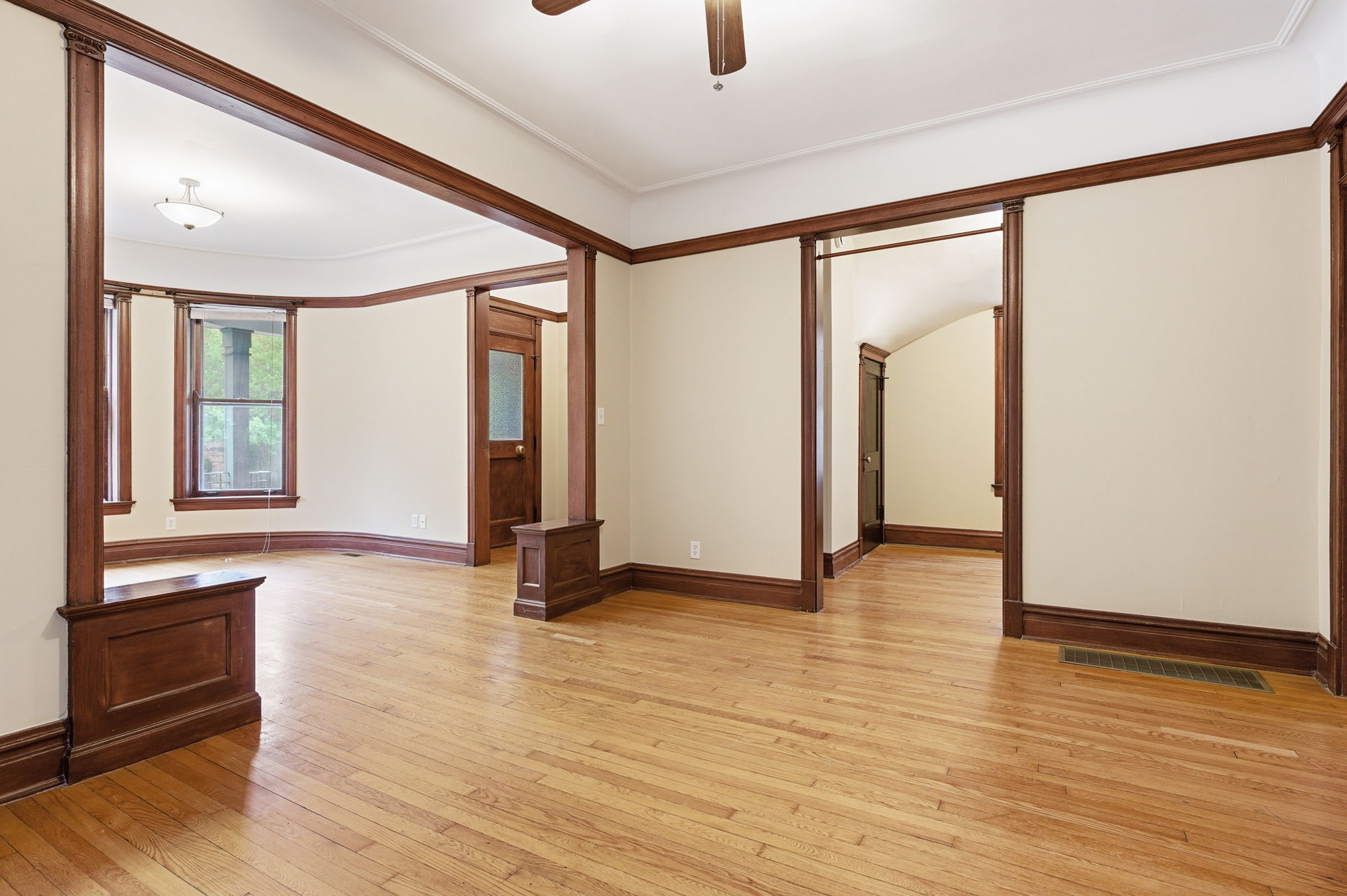  Lovingly Maintained Flat in the Heart of Andersonville - 物件實景