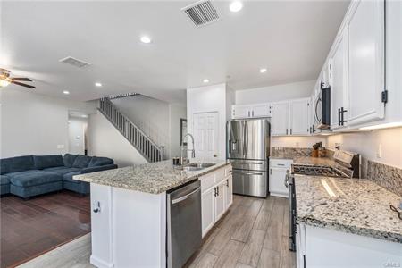 Riverside, California, 92505, United States, 4 Bedrooms Bedrooms, ,3 BathroomsBathrooms,Residential,For Sale,1987373