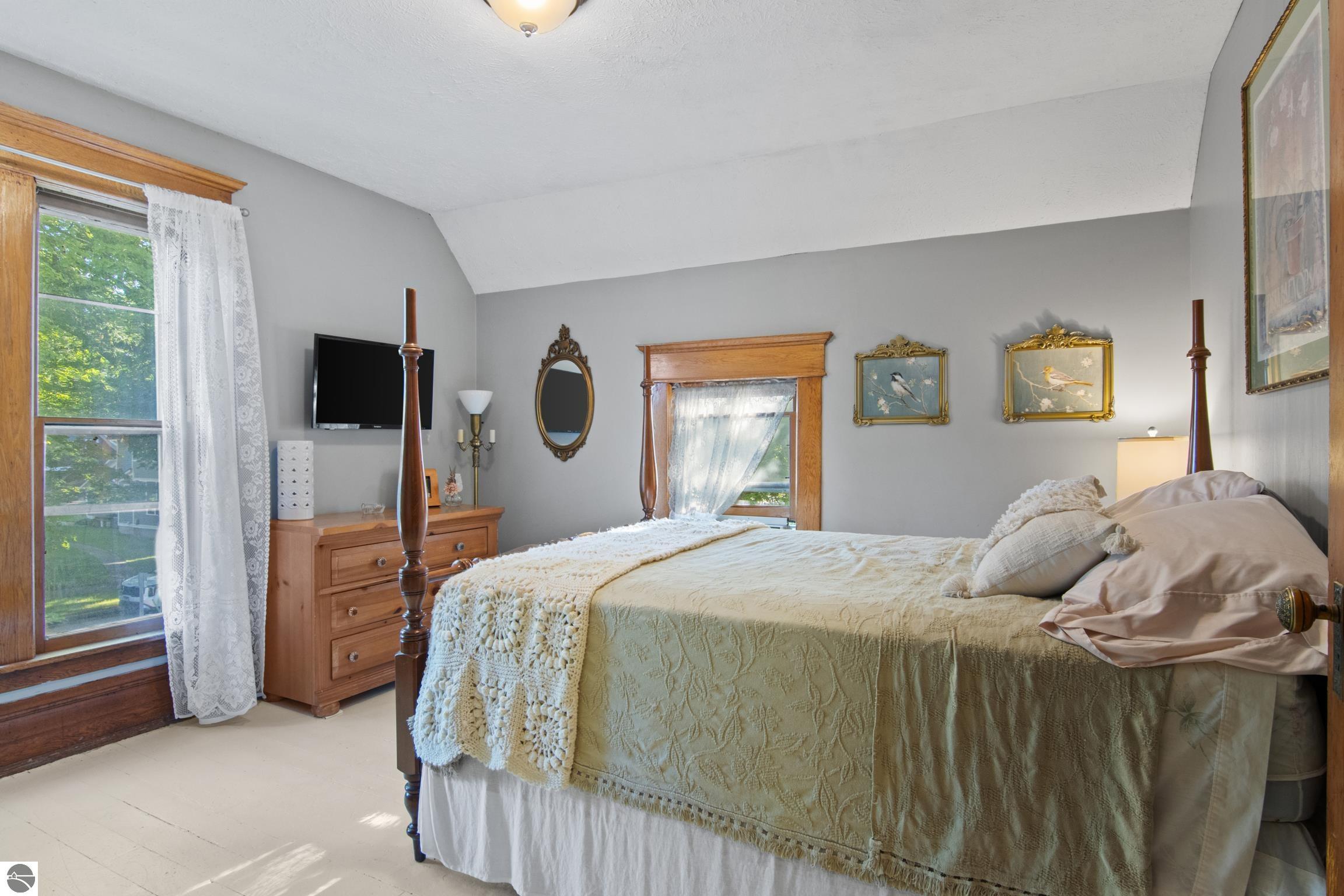 Traverse City, Michigan, 49684, United States, 4 Bedrooms Bedrooms, ,2 BathroomsBathrooms,Residential,For Sale,1943560