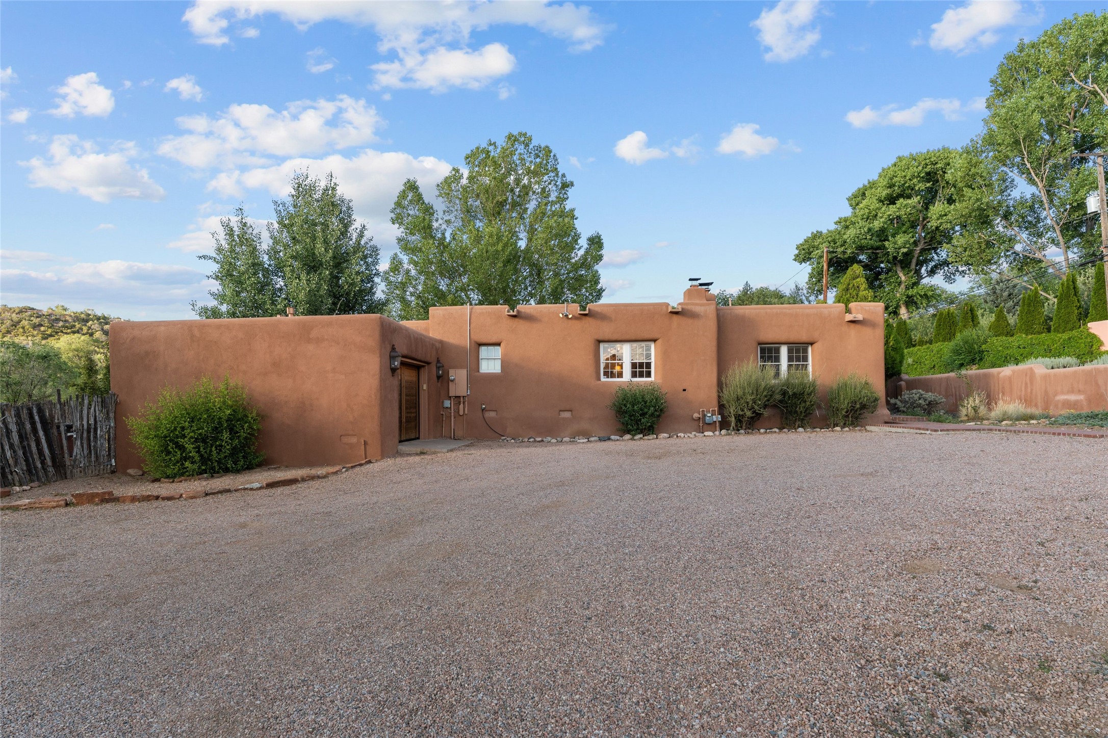  1523 Upper Canyon Road - 物件實景