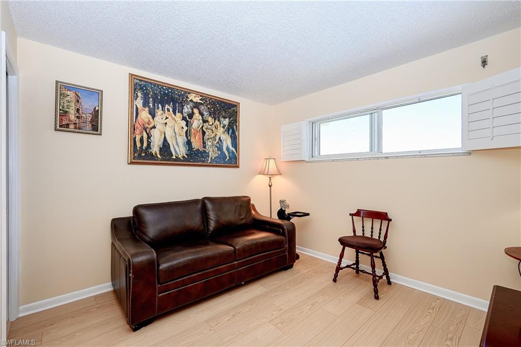 Naples, Florida, 34102, United States, 2 Bedrooms Bedrooms, ,2 BathroomsBathrooms,Residential,For Sale,1867341