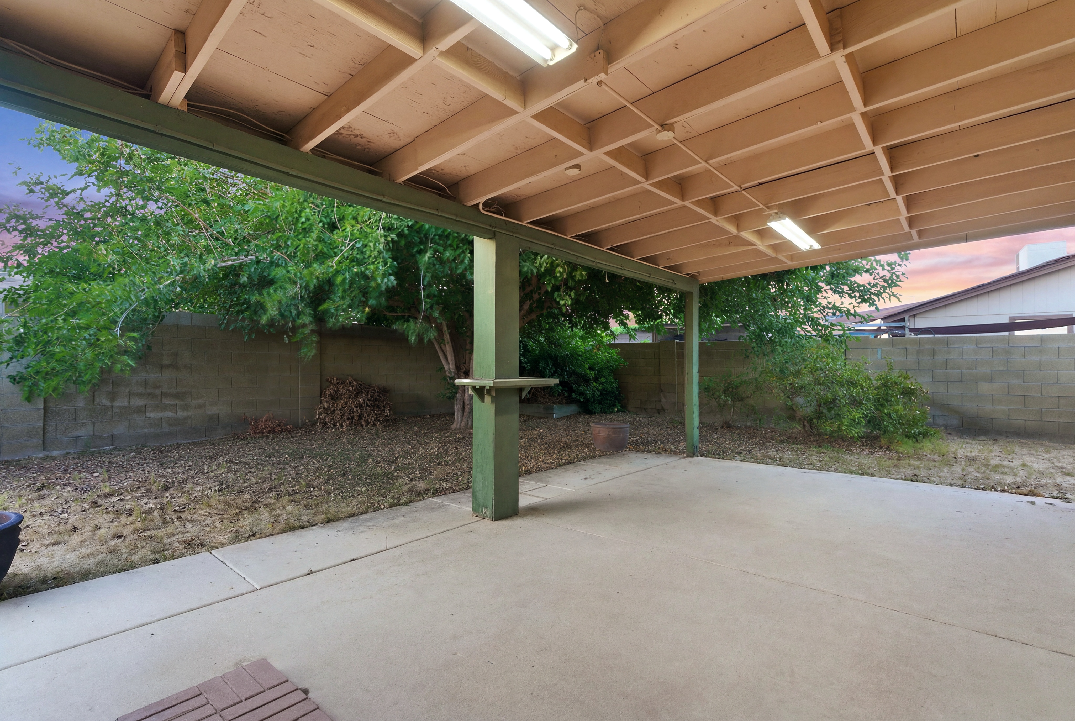 1434 West Kerry Lane  Phoenix, AZ - 物件實景