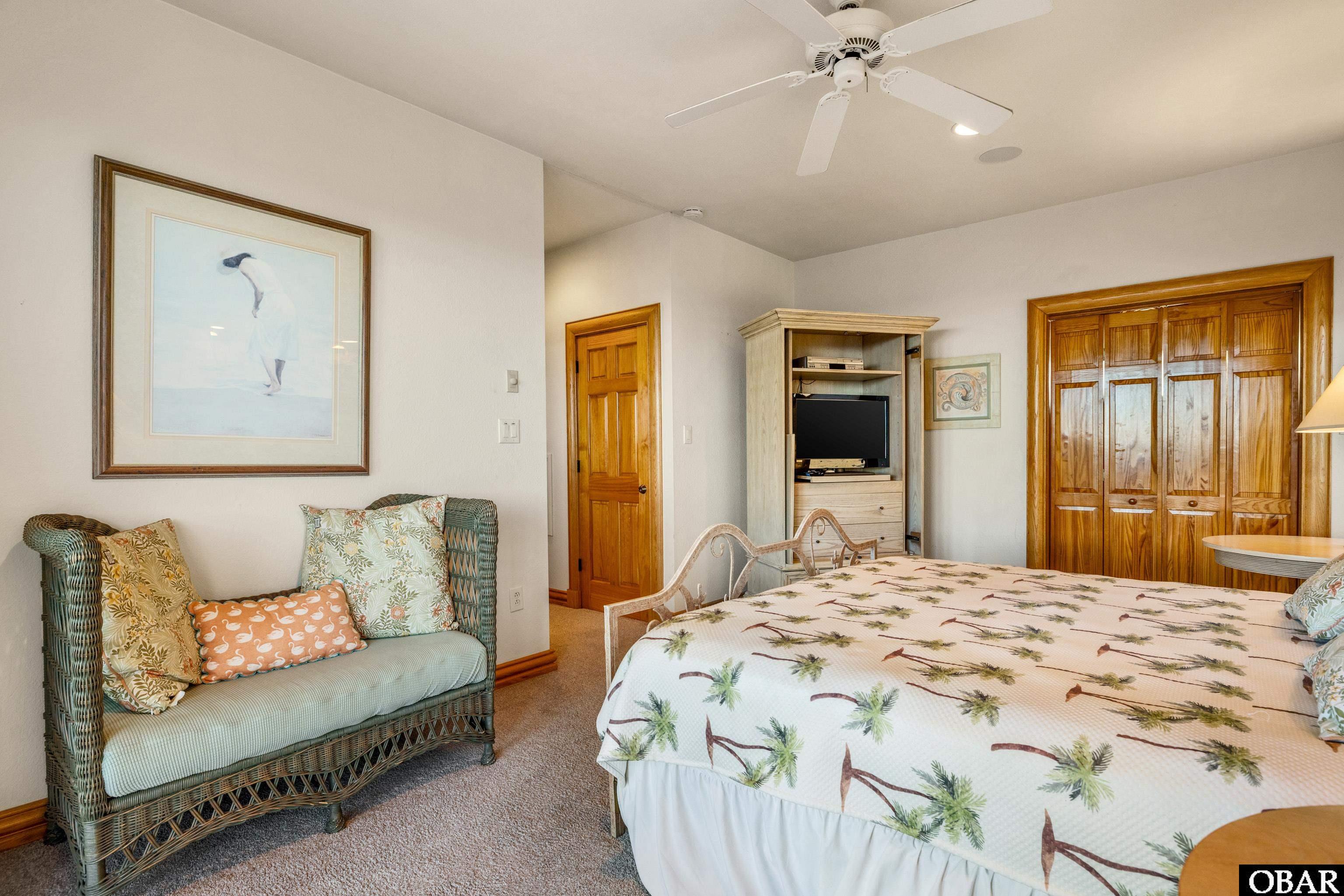 Corolla, North Carolina, 27927, United States, 6 Bedrooms Bedrooms, ,5 BathroomsBathrooms,Residential,For Sale,2010807