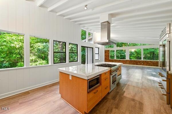Chapel Hill, North Carolina, 27514, United States, 3 Bedrooms Bedrooms, ,3 BathroomsBathrooms,Residential,For Sale,1847615