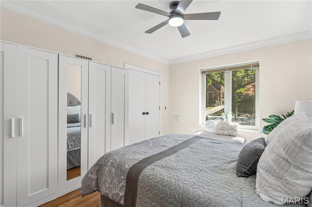 St Louis, Missouri, 63130, United States, 4 Bedrooms Bedrooms, ,3 BathroomsBathrooms,Residential,For Sale,1995864