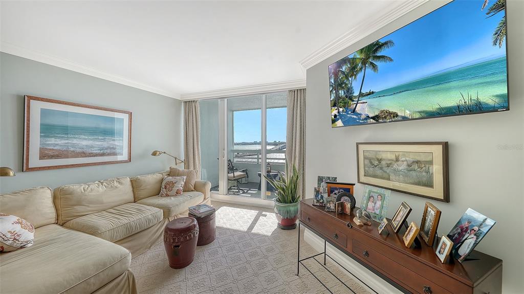 Sarasota, Florida, 34236, United States, 3 Bedrooms Bedrooms, ,3 BathroomsBathrooms,Residential,For Sale,1992113