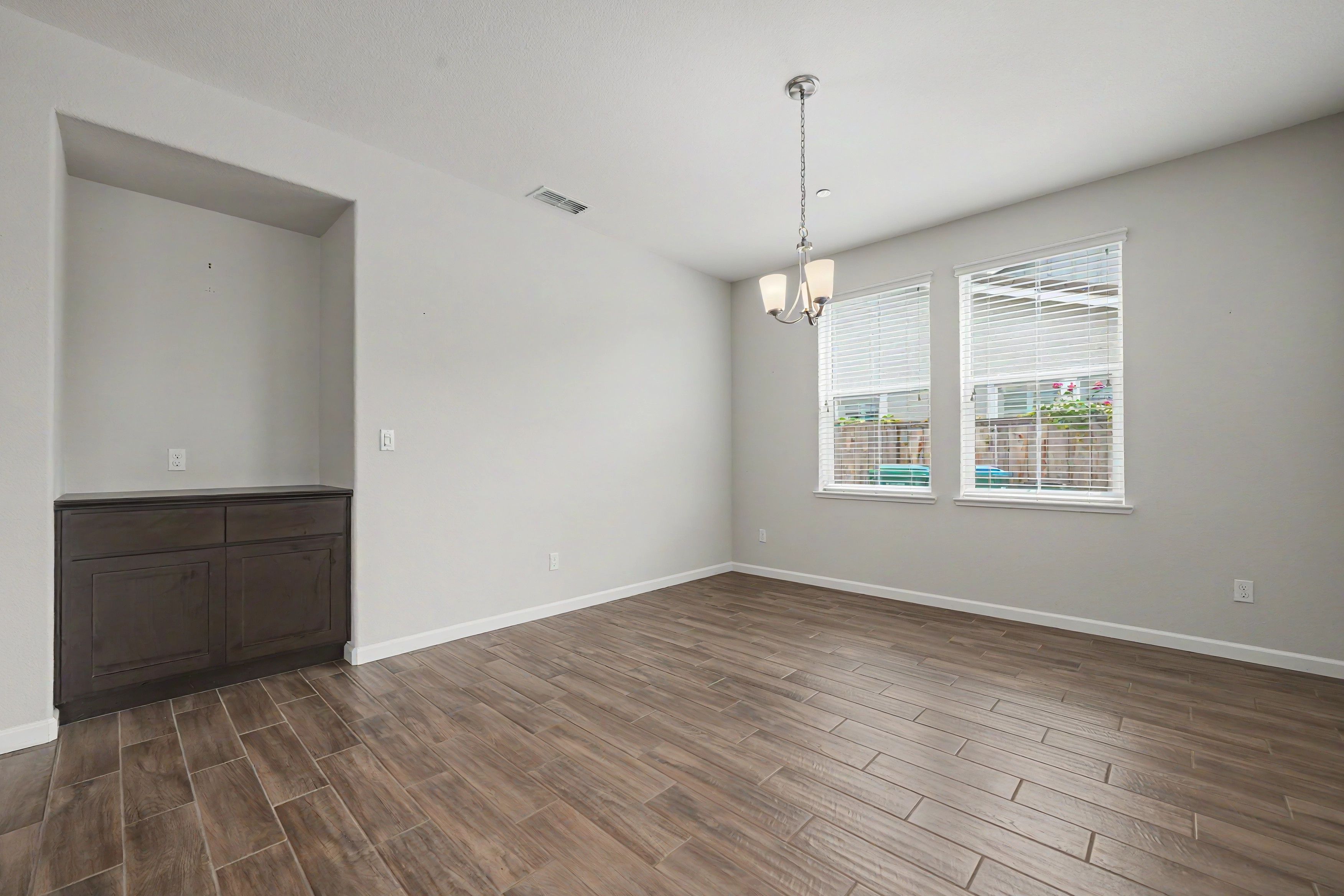  2584 Lombardy Court, Lodi, CA 95242 - 物件實景