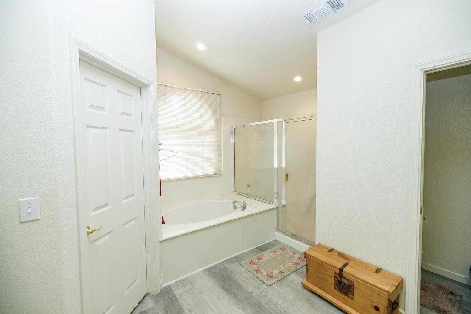 Gustine, California, 95322, United States, 4 Bedrooms Bedrooms, ,3 BathroomsBathrooms,Residential,For Sale,1975673