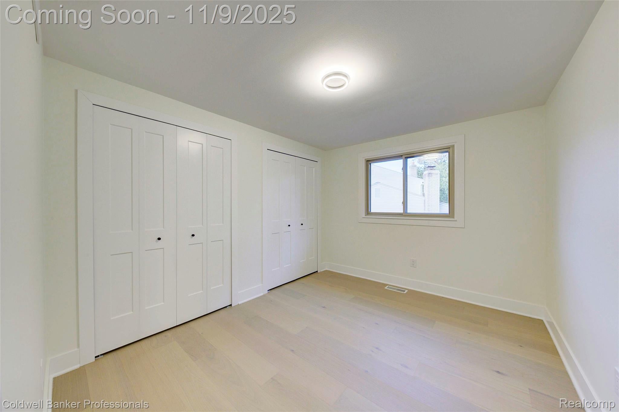 Troy, Michigan, 48085, United States, 4 Bedrooms Bedrooms, ,2 BathroomsBathrooms,Residential,For Sale,1989080