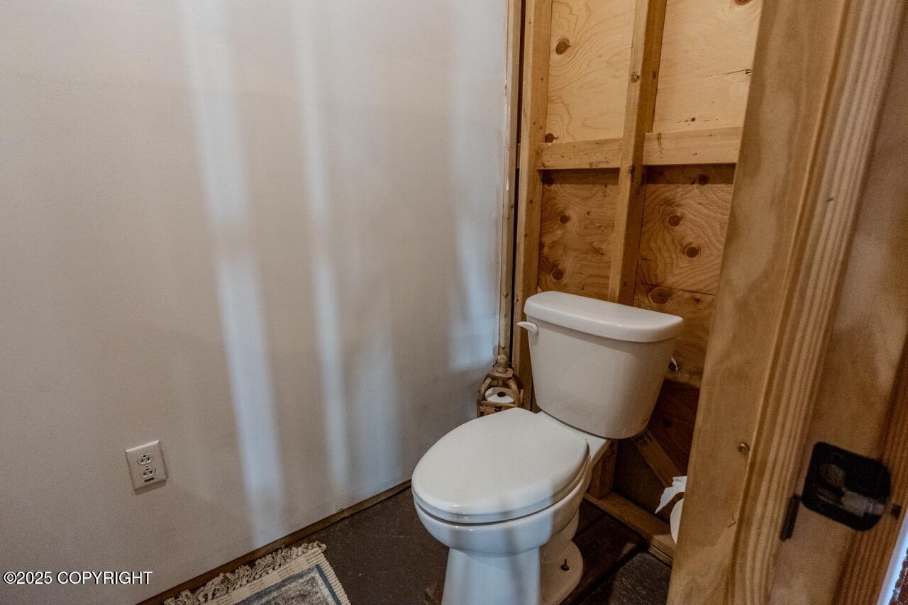 Clam Gulch, Alaska, 99568, United States, 6 Bedrooms Bedrooms, ,4 BathroomsBathrooms,Residential,For Sale,1944554