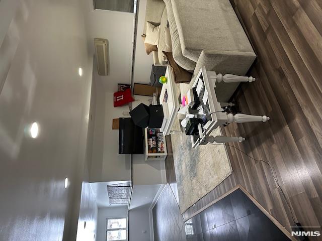 Wayne, New Jersey, 07470, United States, 3 Bedrooms Bedrooms, ,3 BathroomsBathrooms,Residential,For Sale,2005267