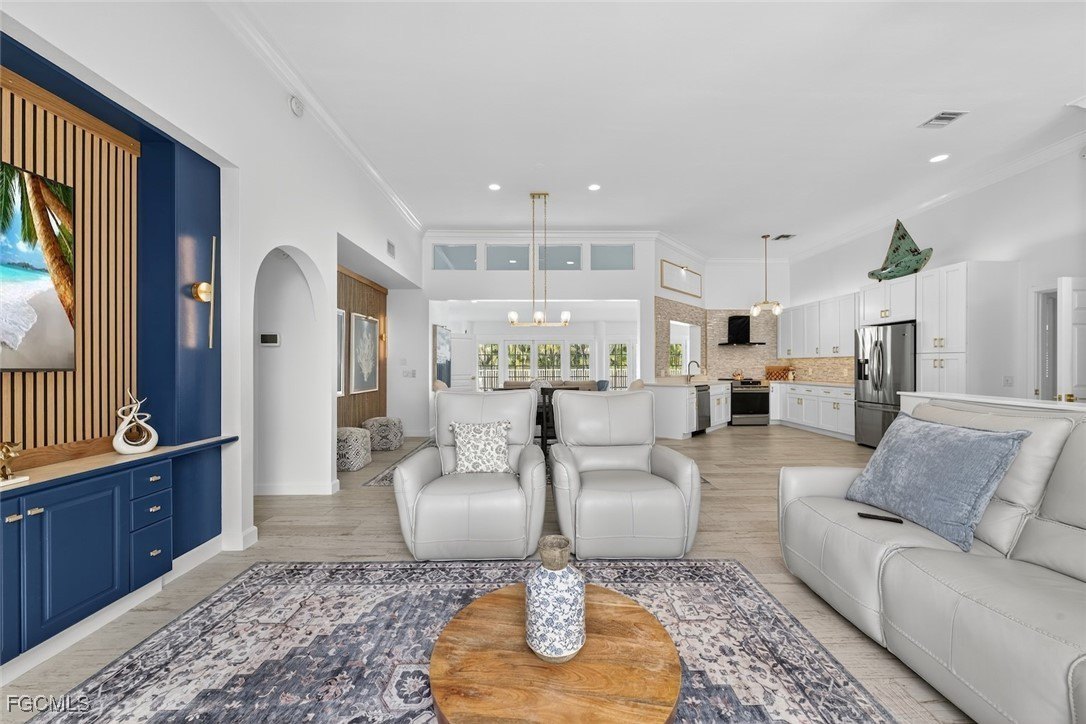 Fort Myers, Florida, 33908, United States, 3 Bedrooms Bedrooms, ,3 BathroomsBathrooms,Residential,For Sale,1973710