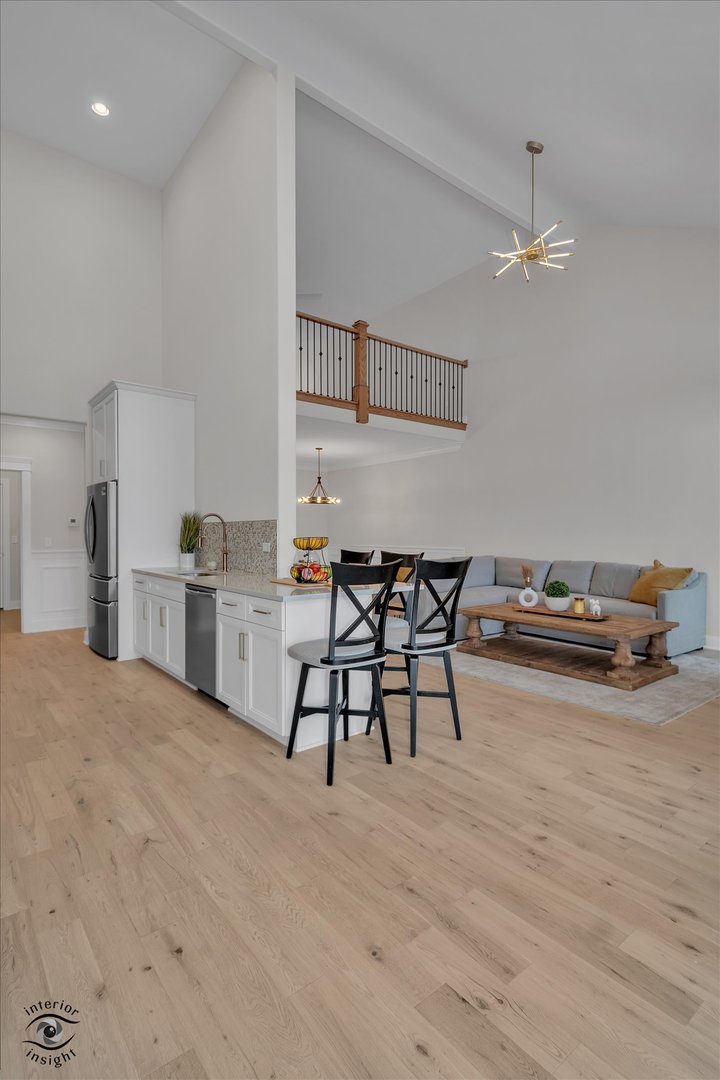 Frankfort, Illinois, 60423, United States, 3 Bedrooms Bedrooms, ,3 BathroomsBathrooms,Residential,For Sale,2002870