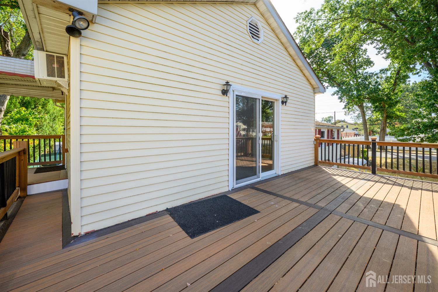 Edison, New Jersey, 08817, United States, 3 Bedrooms Bedrooms, ,2 BathroomsBathrooms,Residential,For Sale,1958154