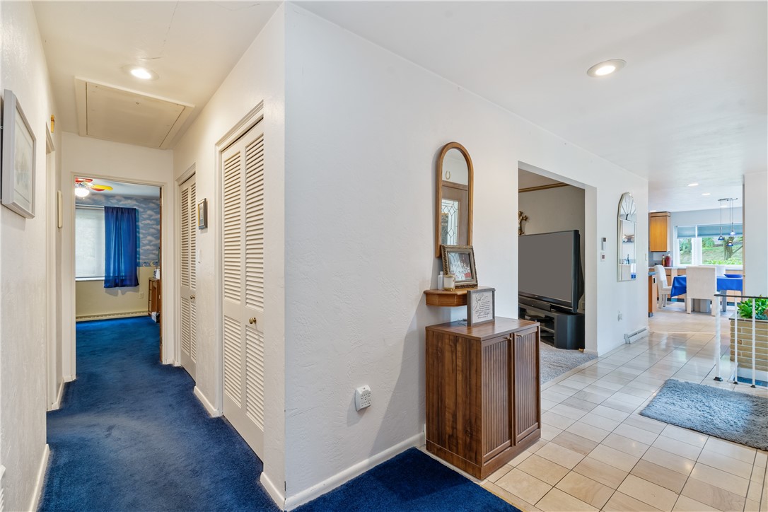 North Strabane, Pennsylvania, 15317, United States, 3 Bedrooms Bedrooms, ,3 BathroomsBathrooms,Residential,For Sale,1882986