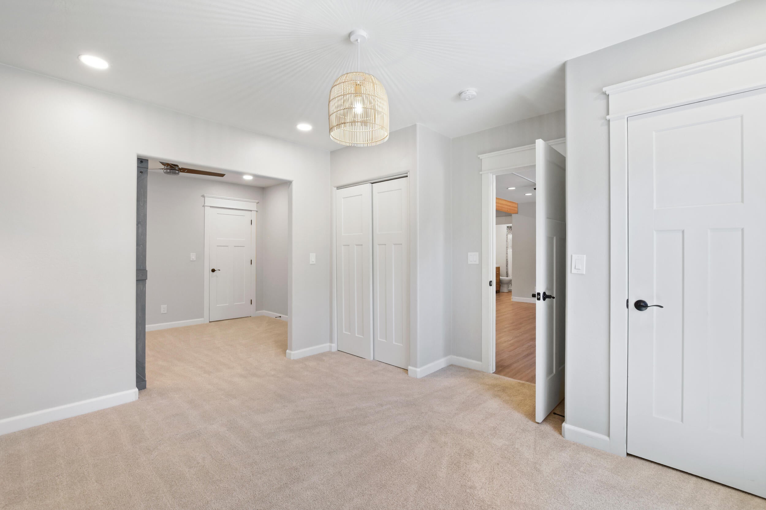 Payson, Arizona, 85541, United States, 4 Bedrooms Bedrooms, ,3 BathroomsBathrooms,Residential,For Sale,1821332
