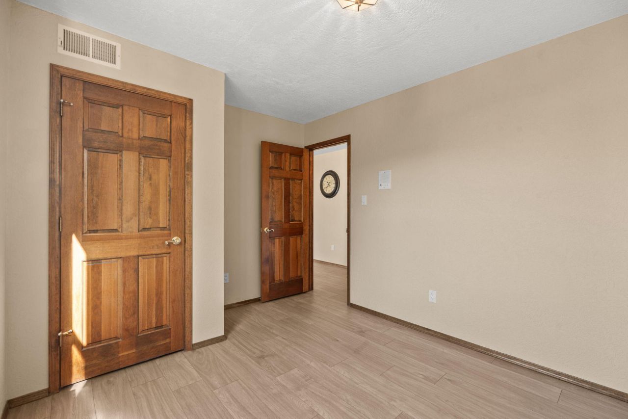 Albuquerque, New Mexico, 87112, United States, 4 Bedrooms Bedrooms, ,3 BathroomsBathrooms,Residential,For Sale,1985067