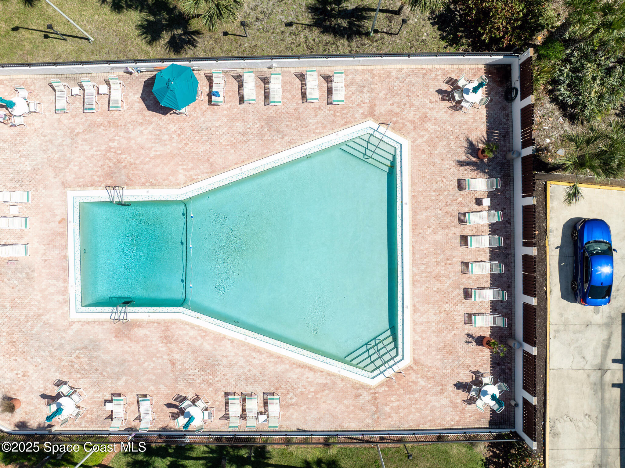 Cocoa Beach, Florida, 32931, United States, 2 Bedrooms Bedrooms, ,2 BathroomsBathrooms,Residential,For Sale,1991953