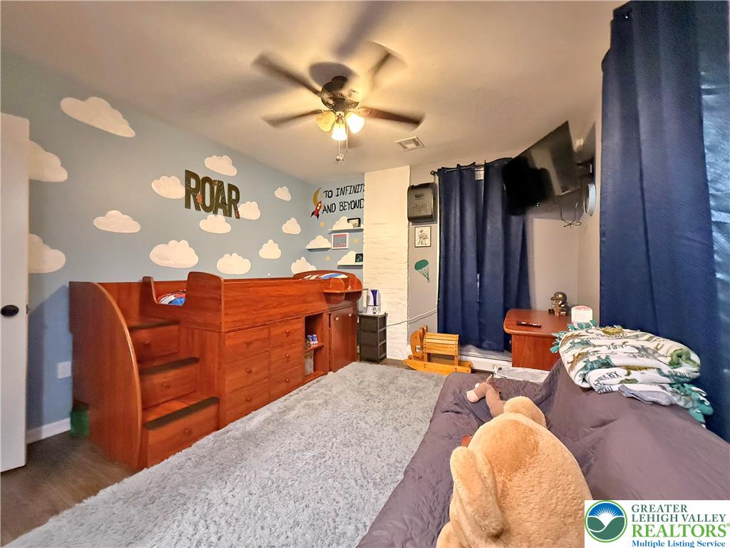 Allentown City, Pennsylvania, 18103, United States, 3 Bedrooms Bedrooms, ,2 BathroomsBathrooms,Residential,For Sale,1897296