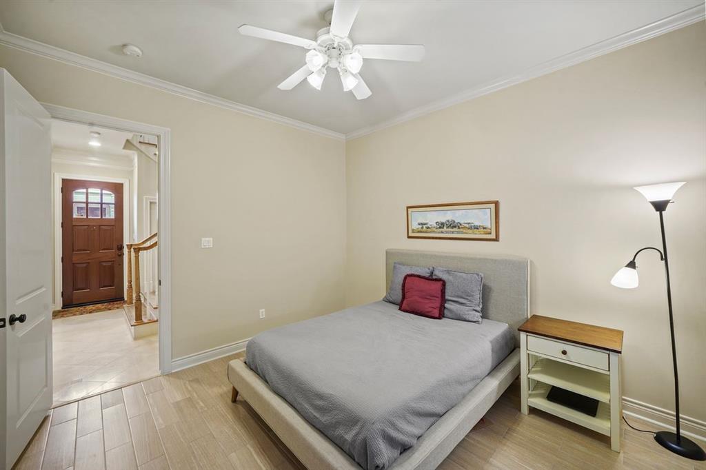 Houston, Texas, 77025, United States, 3 Bedrooms Bedrooms, ,4 BathroomsBathrooms,Residential,For Sale,1874785