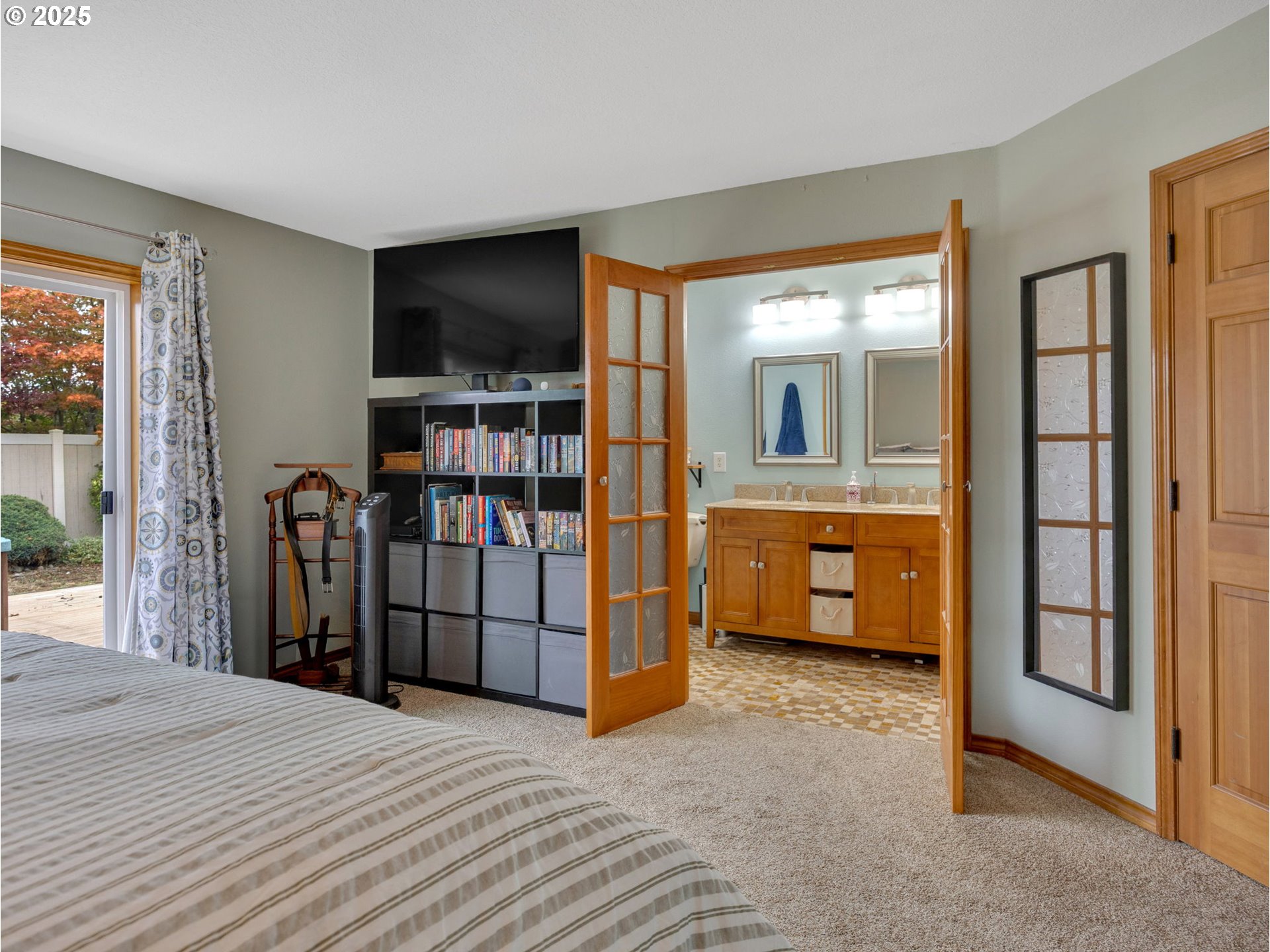 Troutdale, Oregon, 97060, United States, 3 Bedrooms Bedrooms, ,2 BathroomsBathrooms,Residential,For Sale,1996505