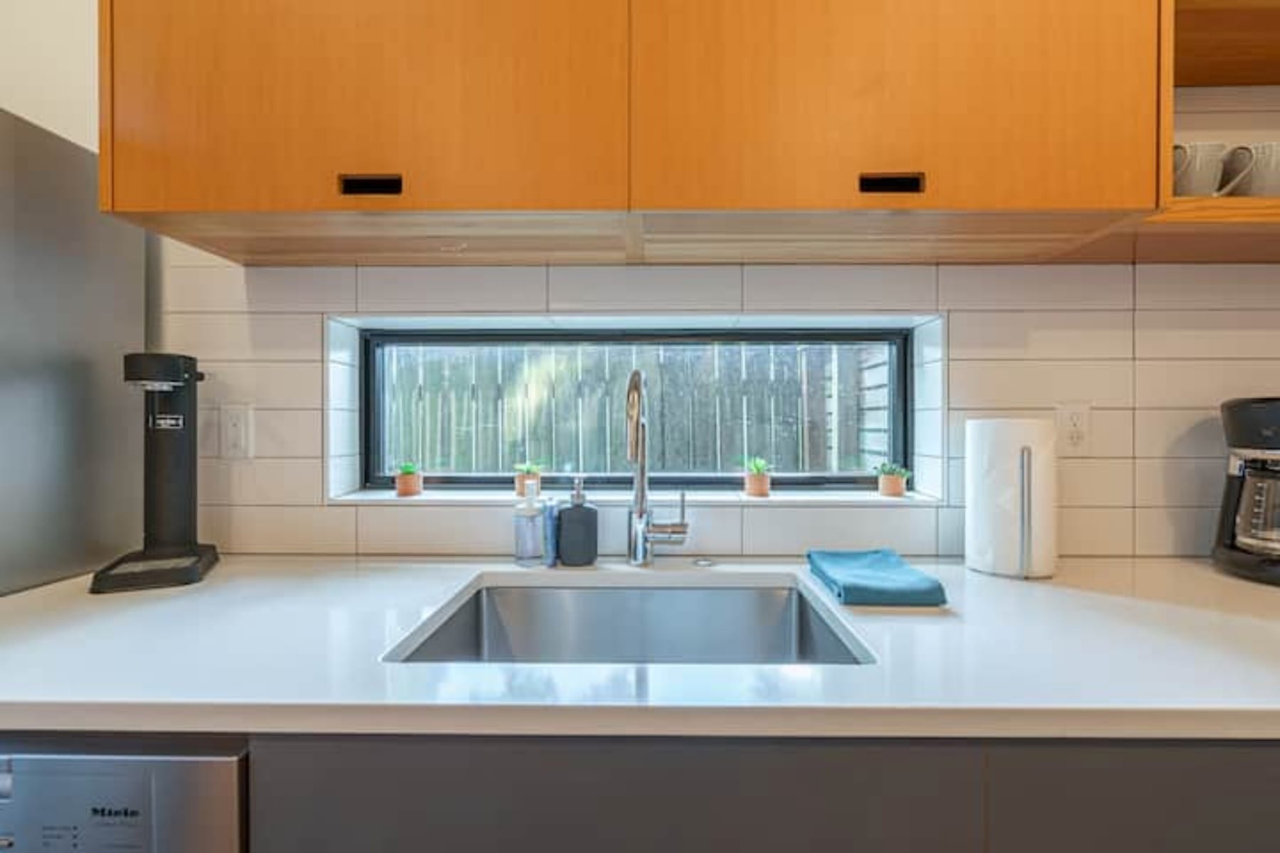  5934 NE 16TH AVE Portland, OR 97211 - 物件實景