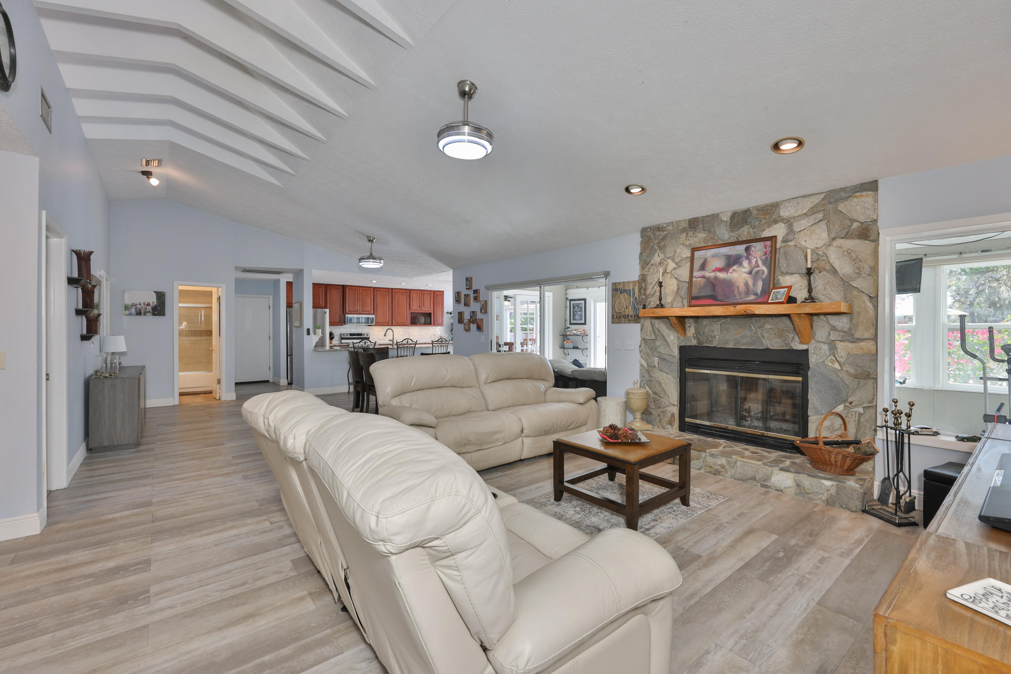 Land O Lakes, Florida, 34638, United States, 3 Bedrooms Bedrooms, ,2 BathroomsBathrooms,Residential,For Sale,2011683