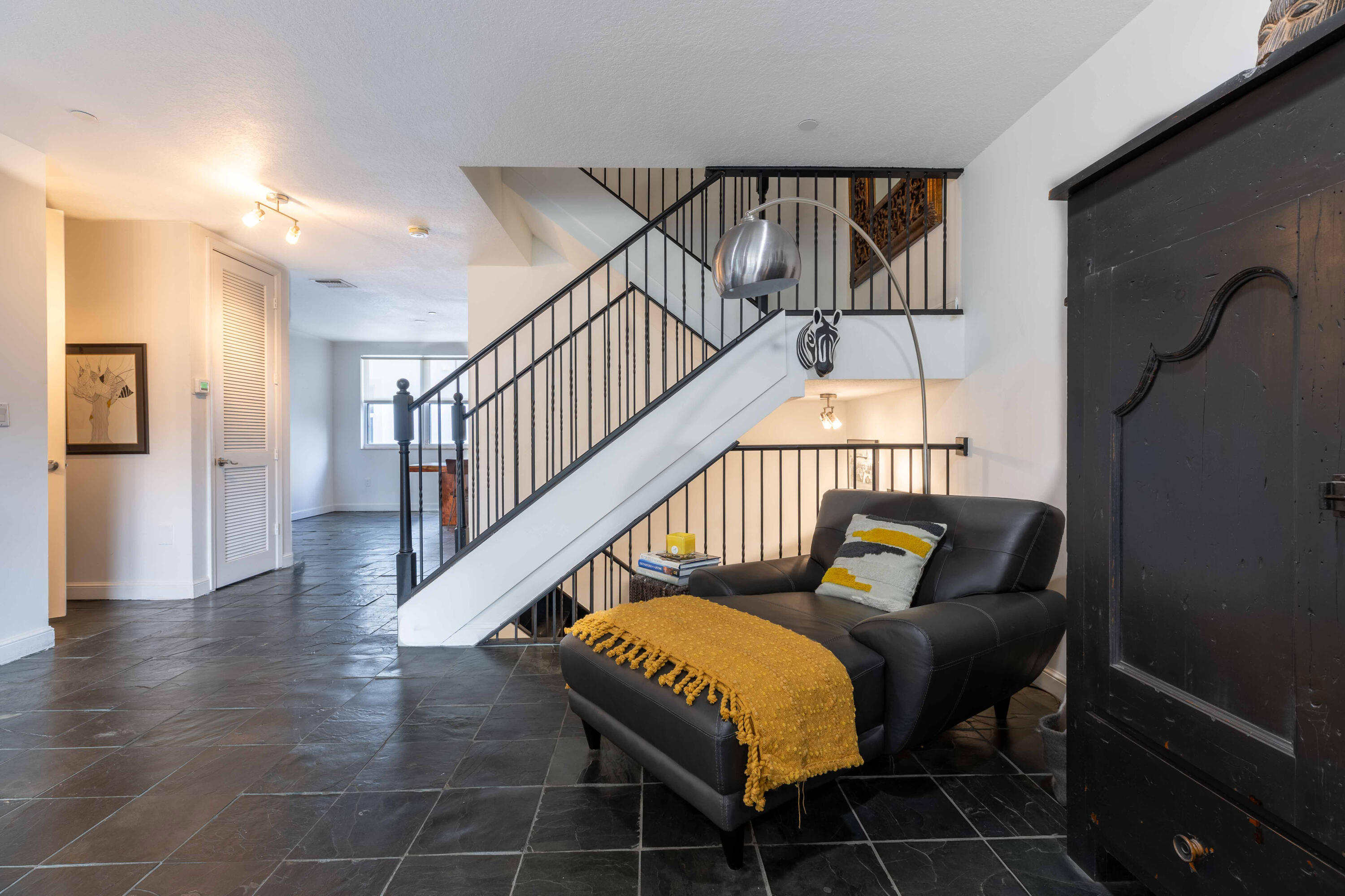 Fort Lauderdale, Florida, 33304, United States, 2 Bedrooms Bedrooms, ,4 BathroomsBathrooms,Residential,For Sale,1891530