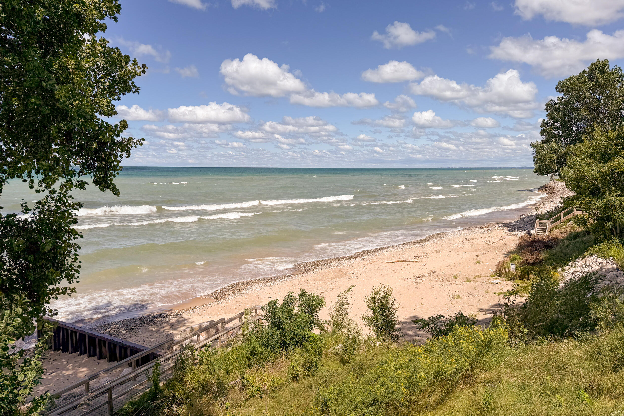 New Buffalo, Michigan, 49117, United States, 5 Bedrooms Bedrooms, ,4 BathroomsBathrooms,Residential,For Sale,1941024