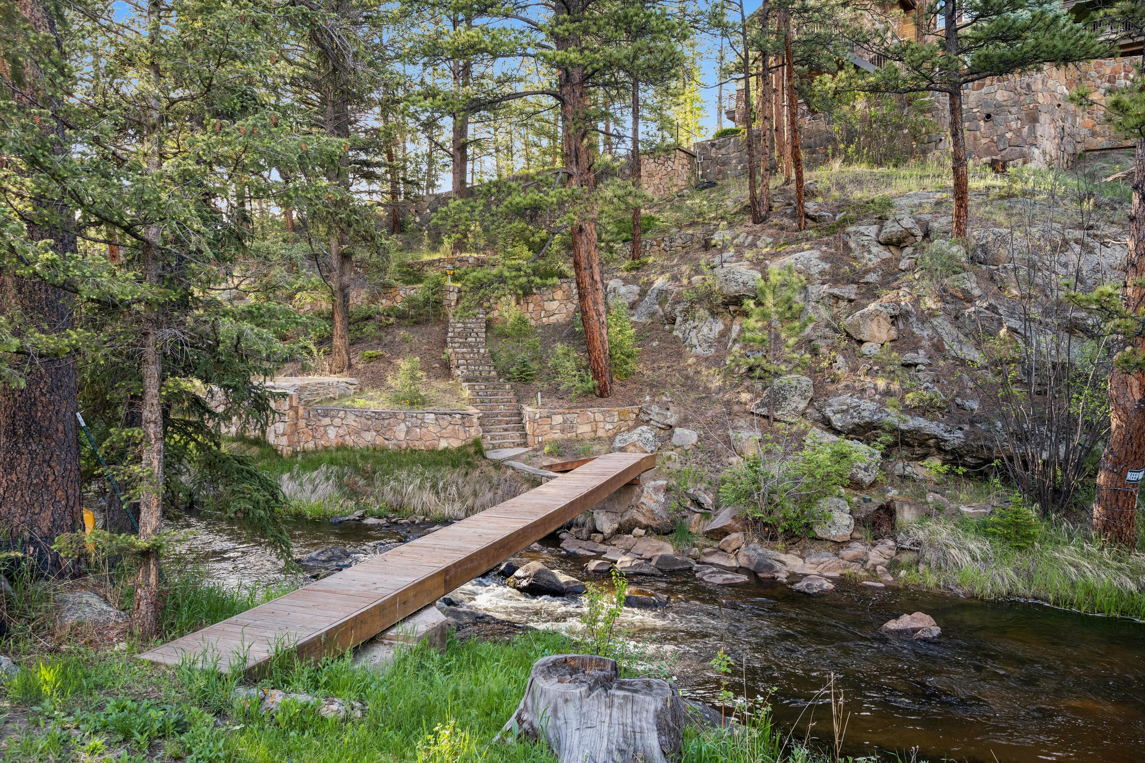  Luxury Mountain Estate in Celebrated Upper Bear Creek - 物件實景
