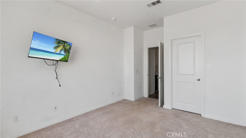 Perris, California, 92571, United States, 5 Bedrooms Bedrooms, ,3 BathroomsBathrooms,Residential,For Sale,1980926