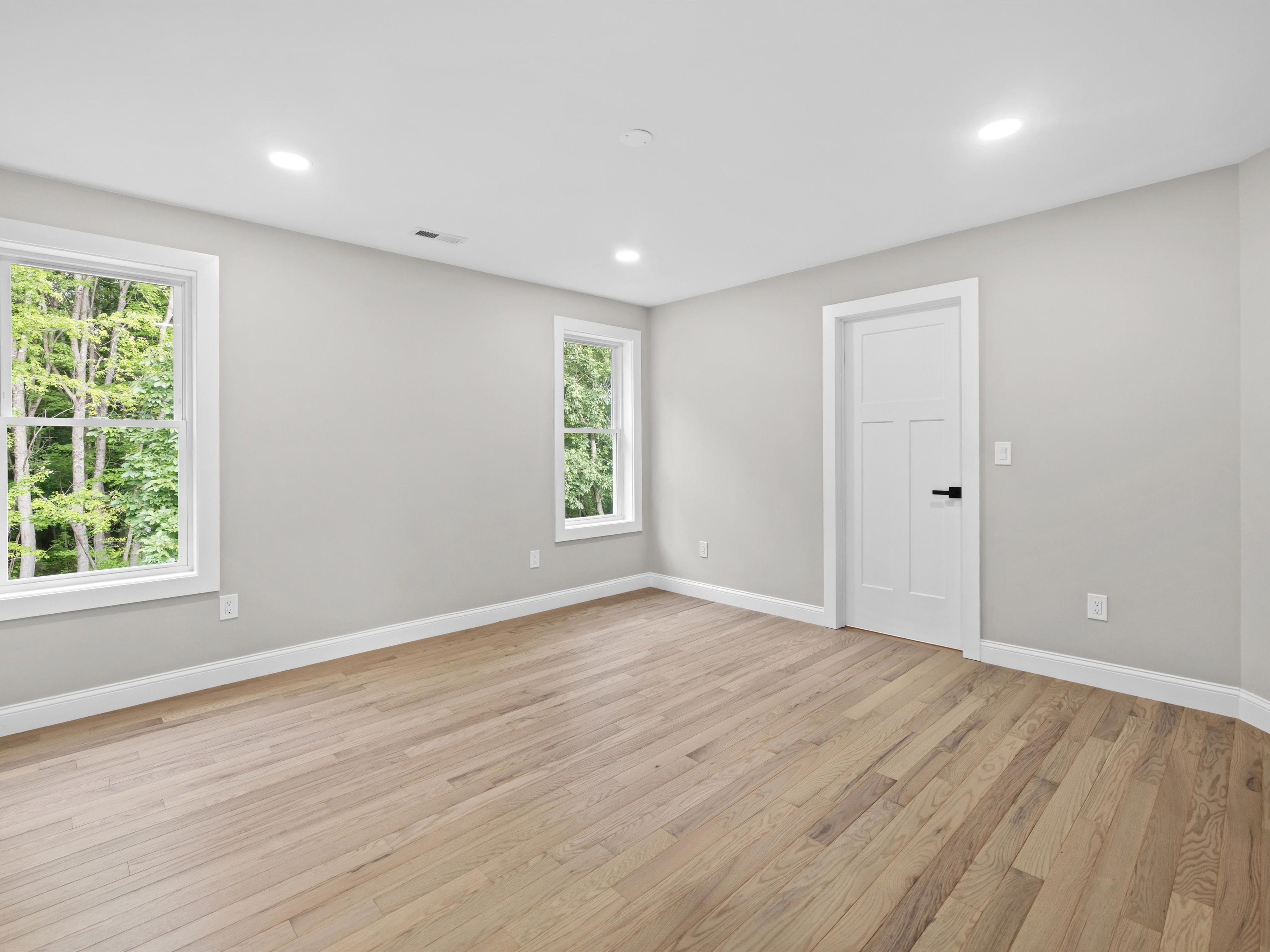  10 Falcon Drive, Shrewsbury, MA 01545 - 物件實景