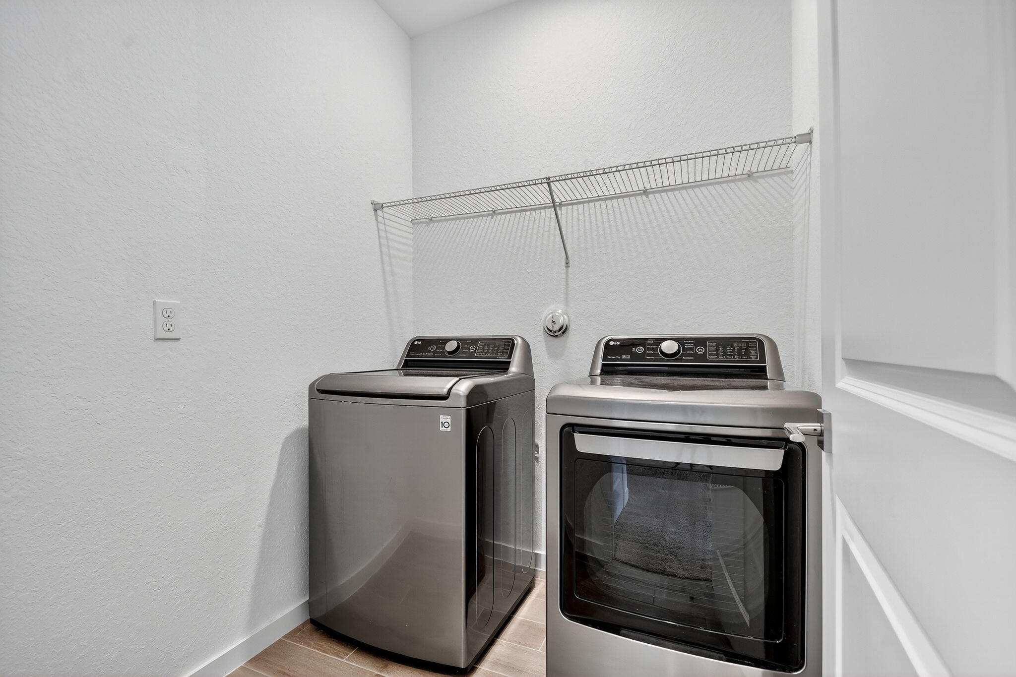 Lake Worth, Florida, 33467, United States, 4 Bedrooms Bedrooms, ,3 BathroomsBathrooms,Residential,For Sale,1995557