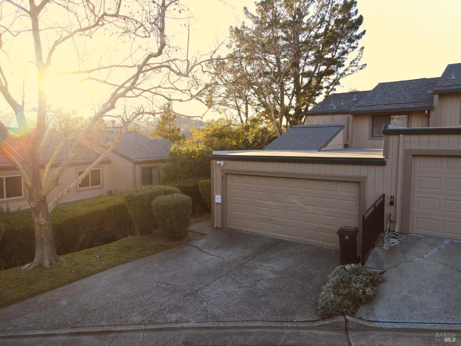 Novato, California, 94947, United States, 3 Bedrooms Bedrooms, ,3 BathroomsBathrooms,Residential,For Sale,1927255