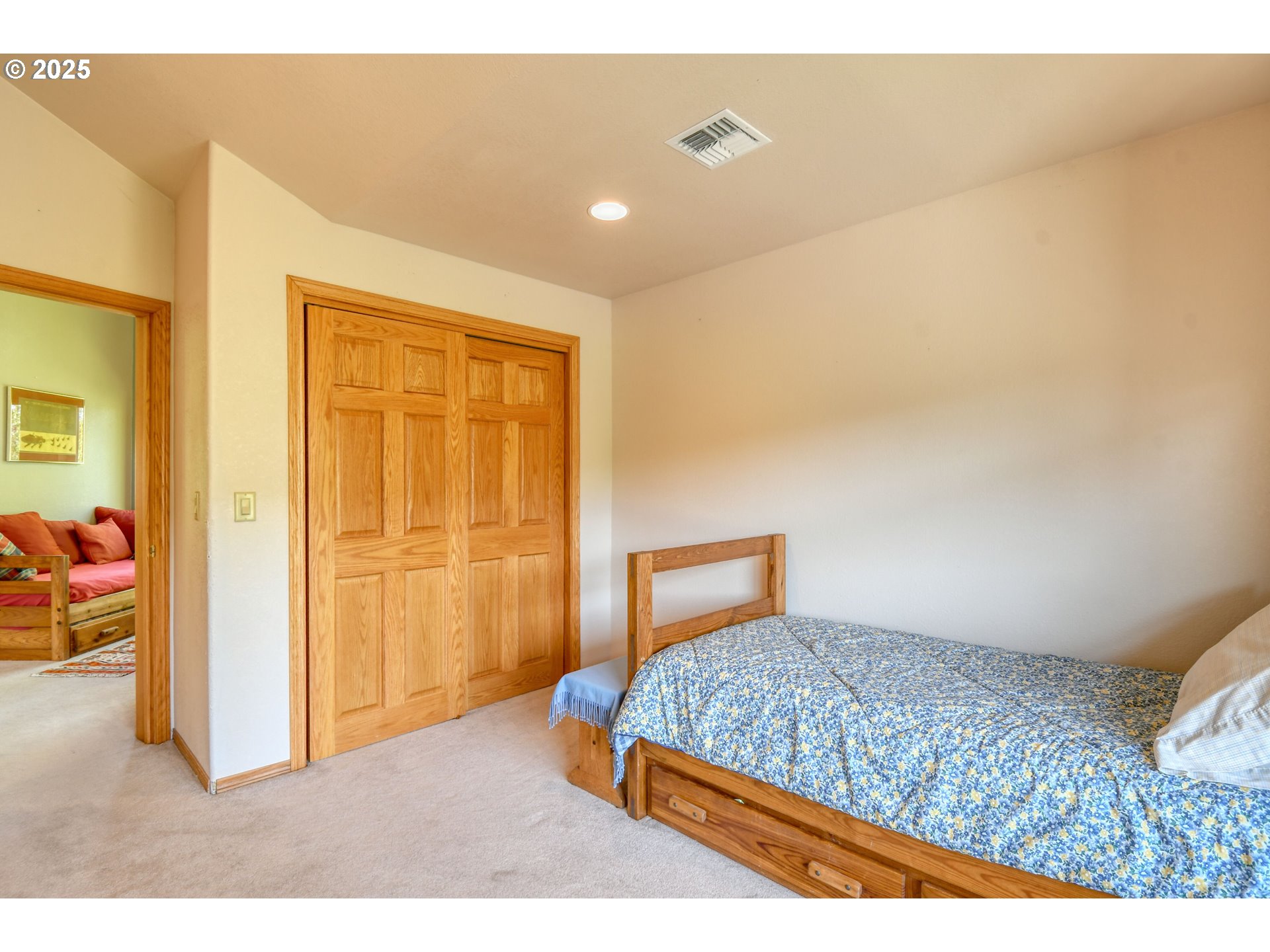 Adams, Oregon, 97810, United States, 4 Bedrooms Bedrooms, ,3 BathroomsBathrooms,Residential,For Sale,1793219
