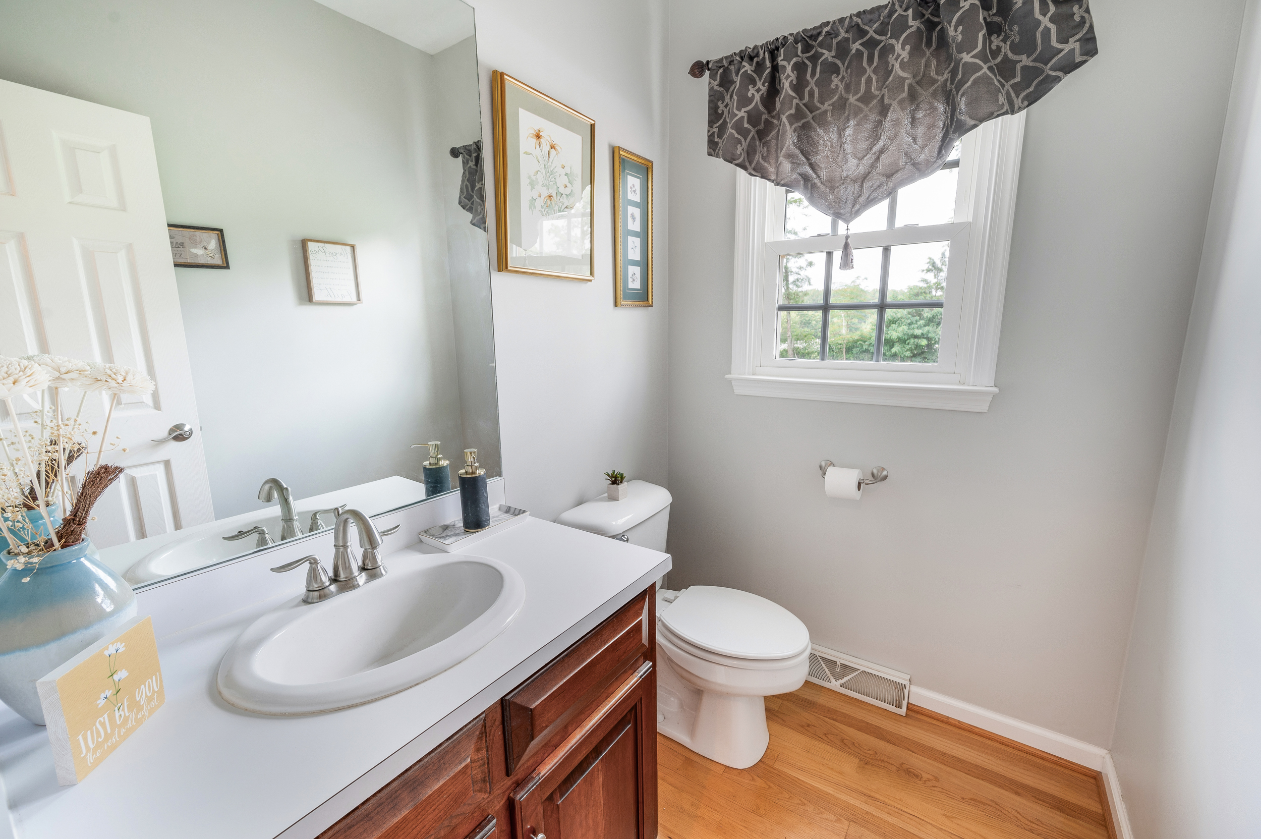 Forest, Virginia, 24551, United States, 4 Bedrooms Bedrooms, ,4 BathroomsBathrooms,Residential,For Sale,1902998