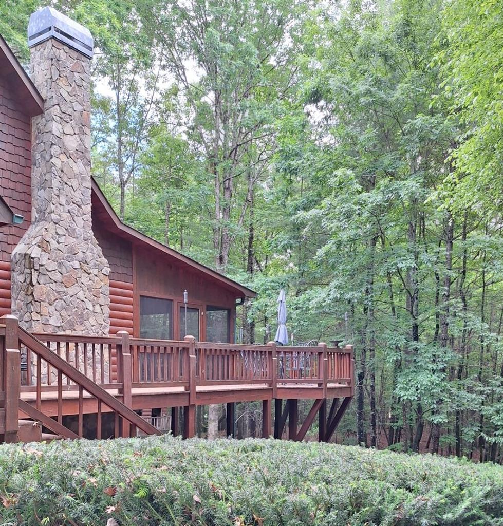 Morganton, Georgia, 30560, United States, 3 Bedrooms Bedrooms, ,3 BathroomsBathrooms,Residential,For Sale,1858893