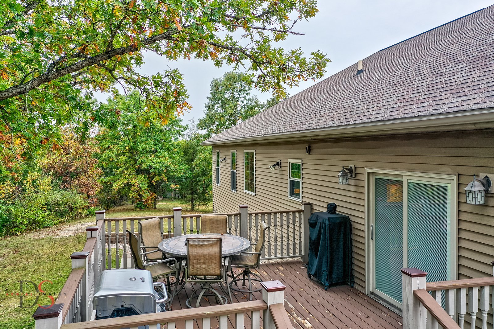 Marseilles, Illinois, 61341, United States, 4 Bedrooms Bedrooms, ,3 BathroomsBathrooms,Residential,For Sale,1970434