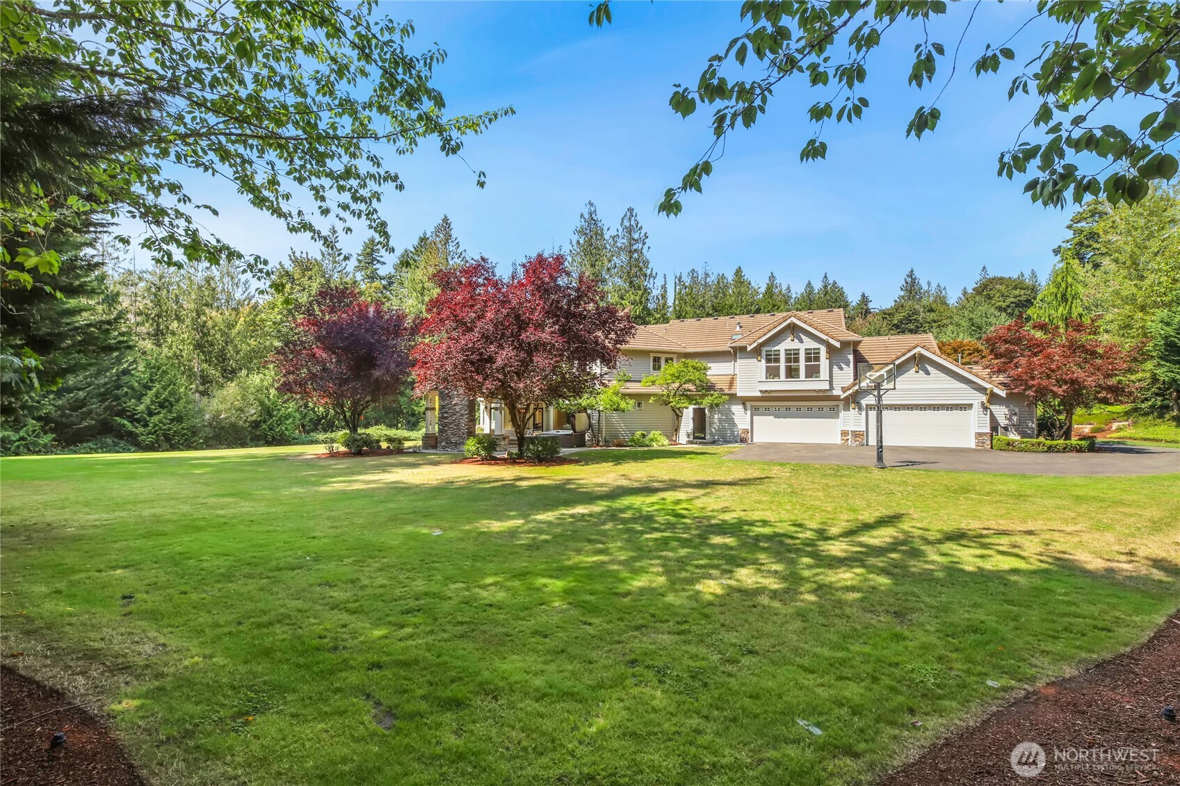 Carnation, Washington, 98014, United States, 5 Bedrooms Bedrooms, ,5 BathroomsBathrooms,Residential,For Sale,1940675