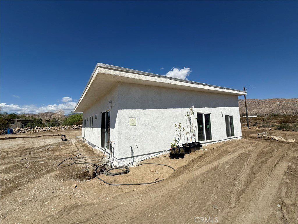 Morongo Valley, California, 92256, United States, 2 Bedrooms Bedrooms, ,3 BathroomsBathrooms,Residential,For Sale,1940987