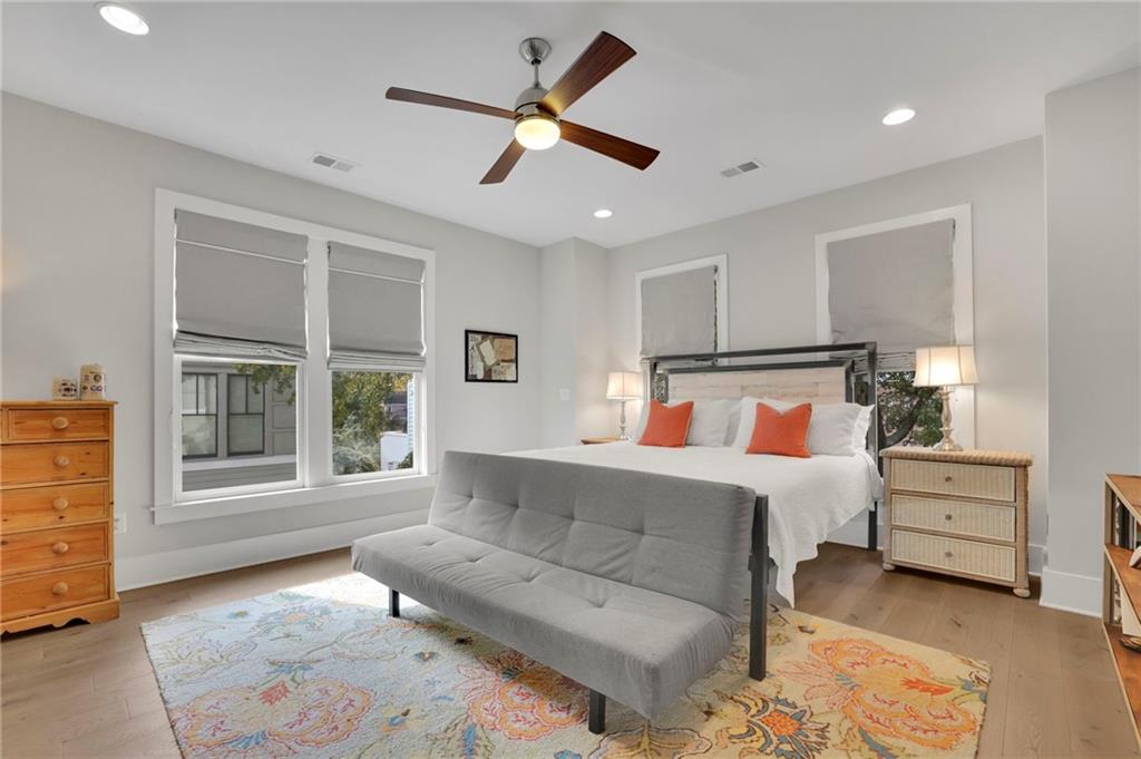 Atlanta, Georgia, 30316, United States, 2 Bedrooms Bedrooms, ,4 BathroomsBathrooms,Residential,For Sale,2007834