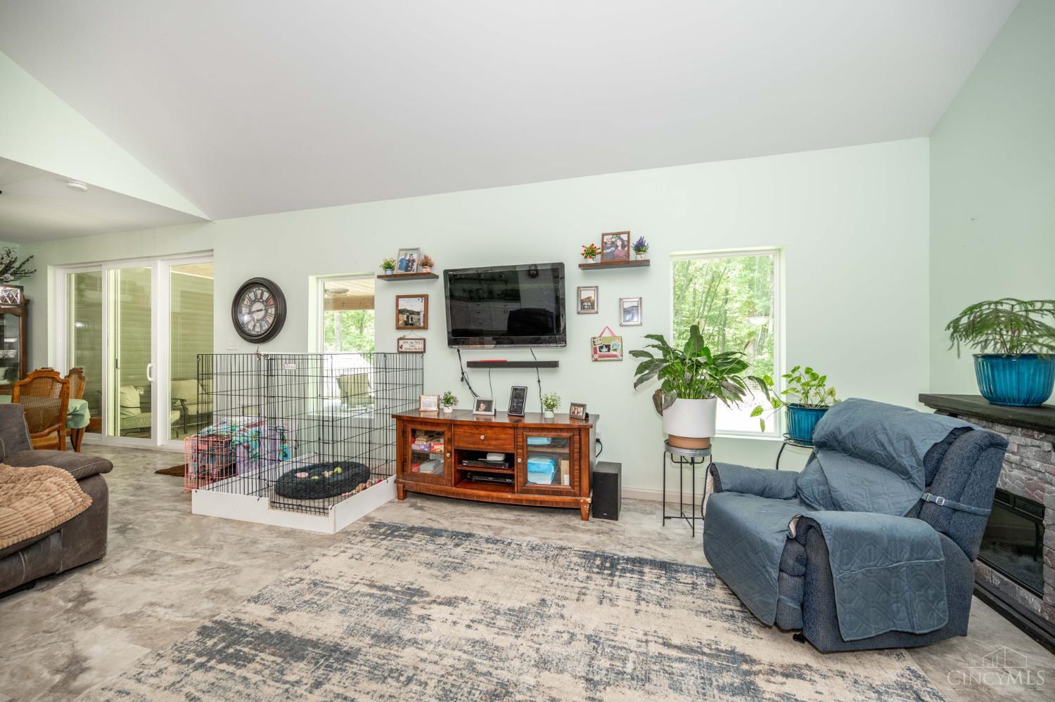 Tate Twp, Ohio, 45106, United States, 3 Bedrooms Bedrooms, ,2 BathroomsBathrooms,Residential,For Sale,1923237
