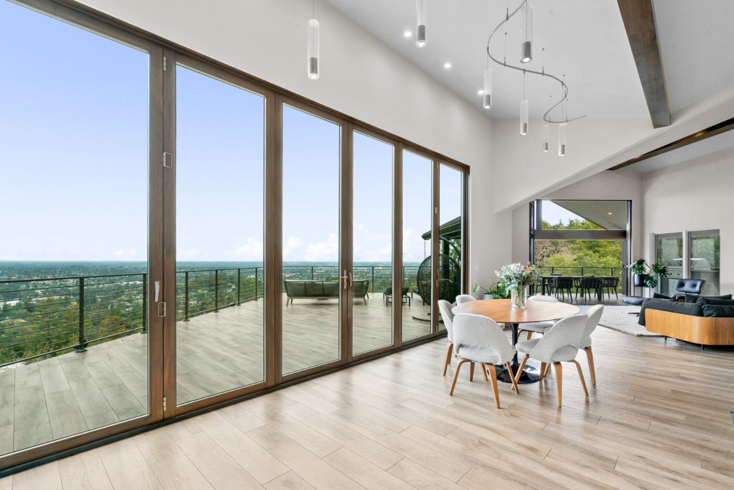 Los Gatos, California, 95030, United States, 5 Bedrooms Bedrooms, ,6 BathroomsBathrooms,Residential,For Sale,1997013