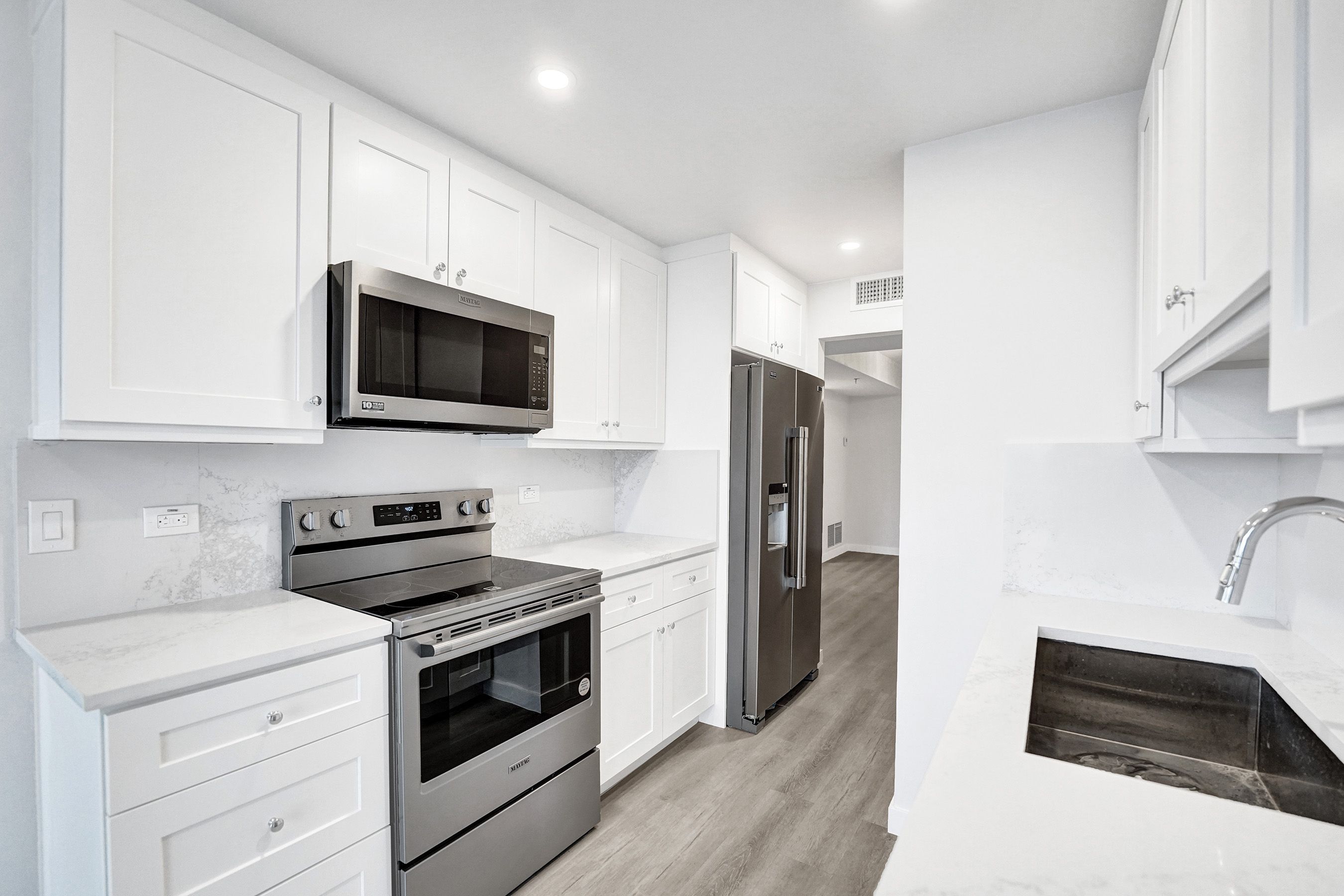  1201 S Ocean Drive, Hollywood, FL, 33019 - 物件實景