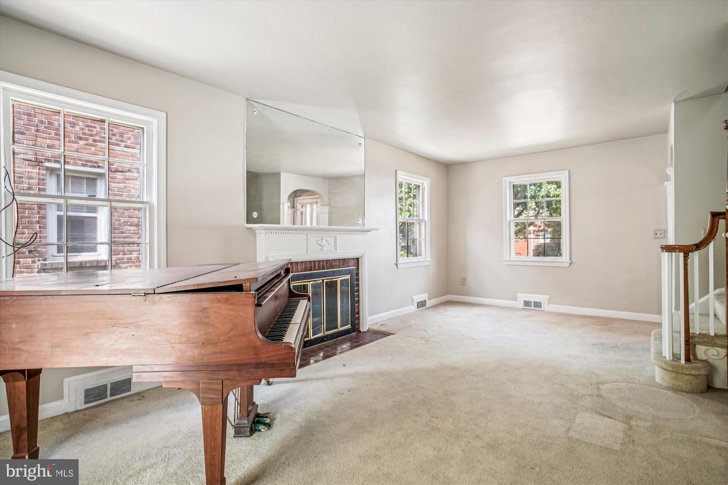 Washington, District of Columbia, 20017, United States, 3 Bedrooms Bedrooms, ,3 BathroomsBathrooms,Residential,For Sale,1966689